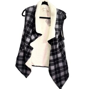 Matilda Jane Plaid Sherpa Lined Vest Womens Open Front Cozy Sleeveless